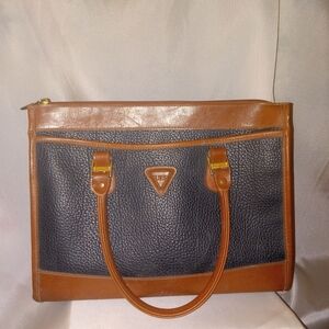 Guess Black and Tan Leather Vintage Handbag 13 inch x 10.5 inch x 4.5 inch READ